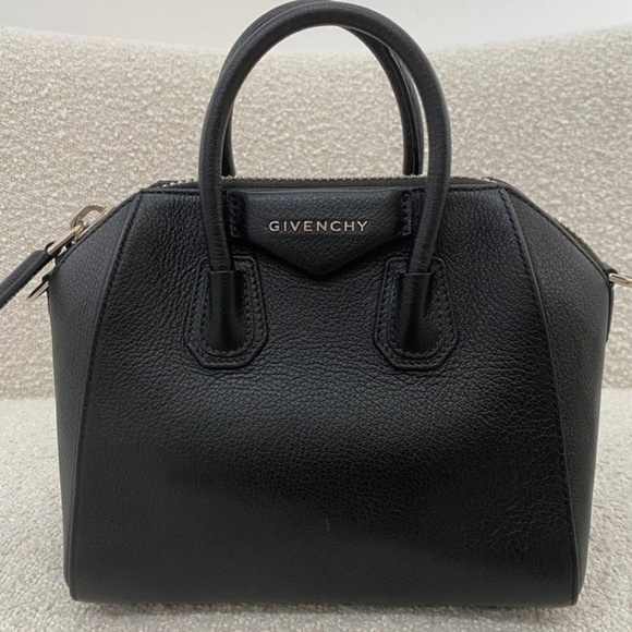 Authentic Pre-Owned Givenchy Antigona Mini Black - Picture 1 of 16